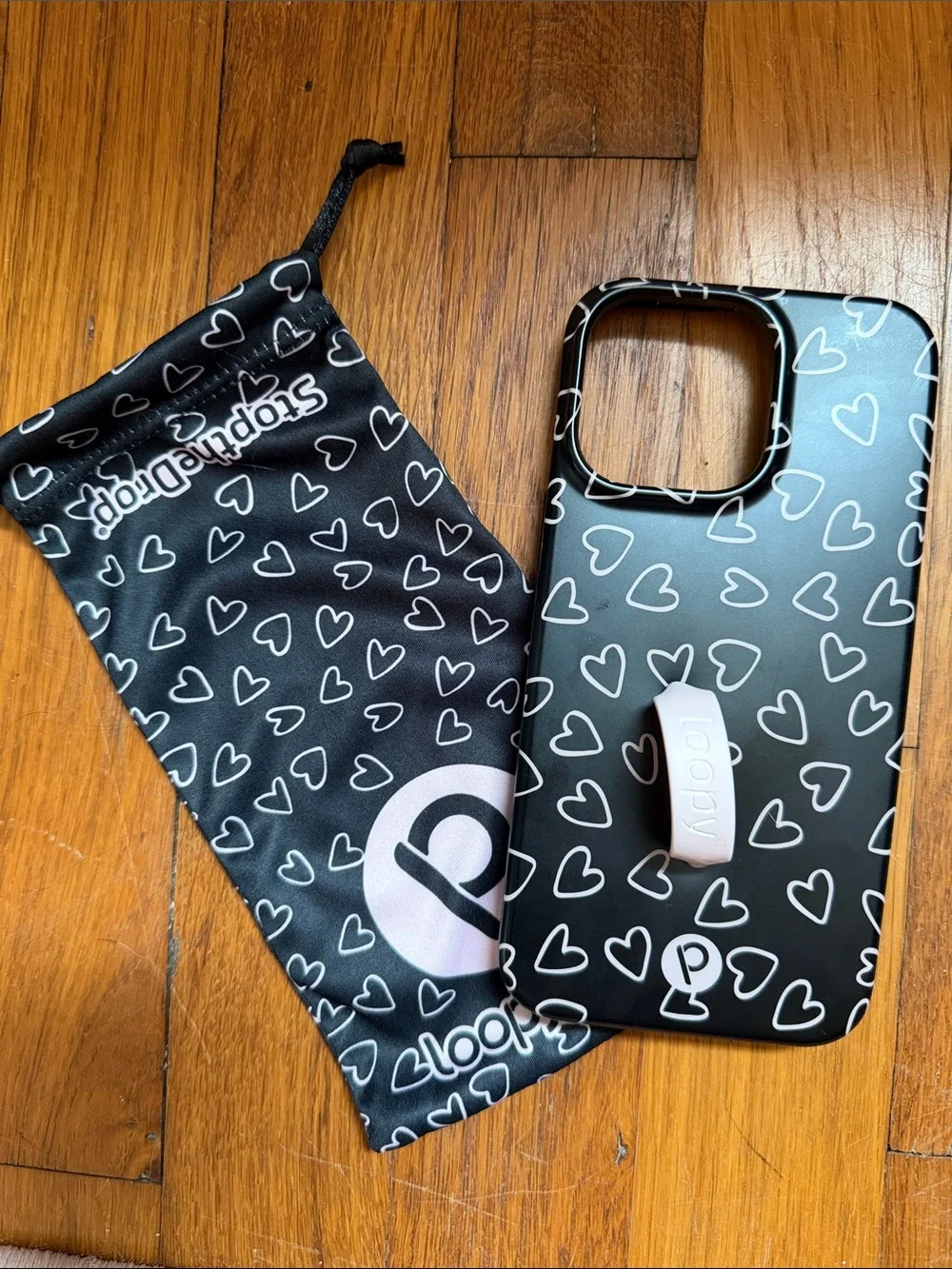 Hearts Loopy Phone Case w/ Light Pink Loop